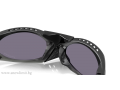 OAKLEY-очила-PLANTARIS-9437-01-MATTE BLACK-PRIZM GRAY